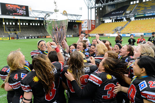 Carlstad Crusaders spelare jublar