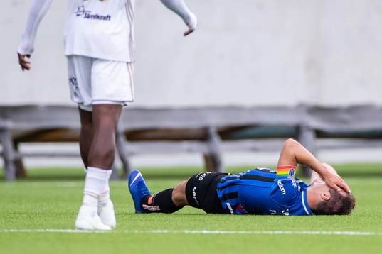 Sirius Niklas Busch Thor har ont