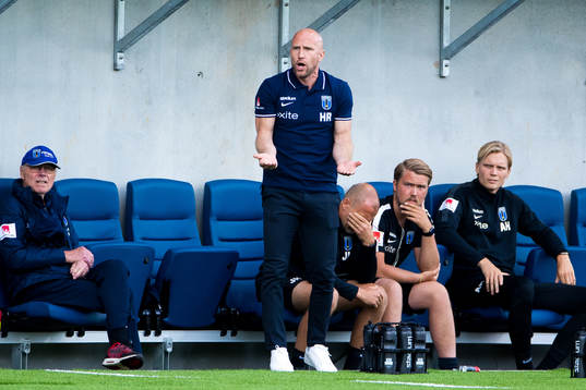 Sirius tränare Henrik Rydström reagerar