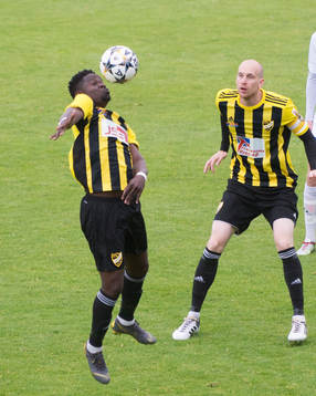Bläddra bland fler bilder av Fotboll, IFK Hässleholm - IFK Berga