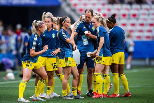 Kosovare Asllani of Sweden