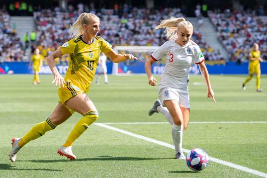 Sofia Jakobsson of Sweden and Alex Greenwood of England