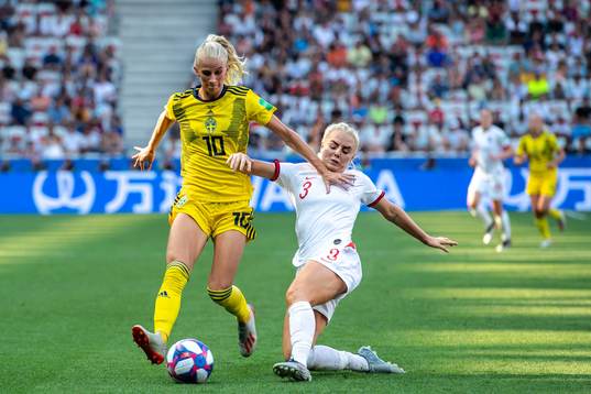 Sofia Jakobsson of Sweden and Alex Greenwood of England