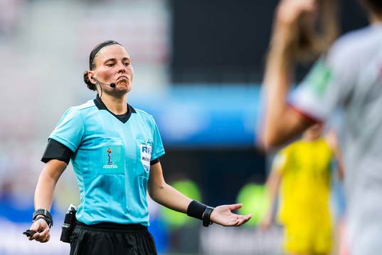 Referee Anastasia Pustovoitova