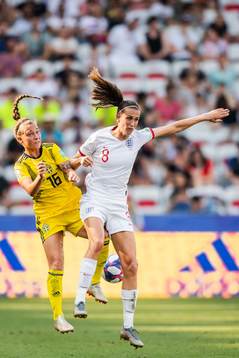 Julia Zigiotti Olme of Sweden and Jill Scott of England