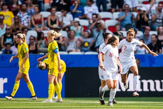 Fran Kirby and Nikita Parris of England celebrate