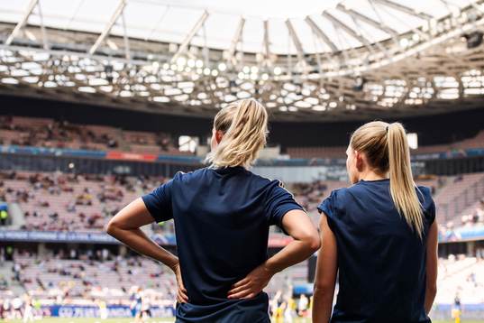Julia Roddar and Elin Rubensson of Sweden