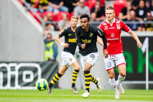 s Bilal Hussein och Kalmars Piotr Johansson
