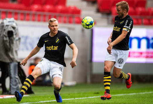s Kolbeinn Sigthorsson och AIK:s Sebastian Larsson