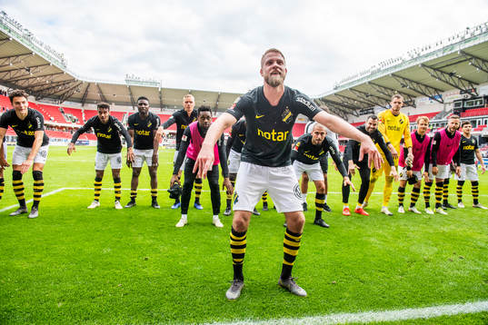 under fotbollsmatchen i Allsvenskan mellan Kalmar och AIK