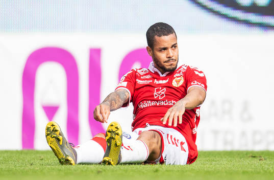 Kalmars Emaxwell Souza de Lima deppar