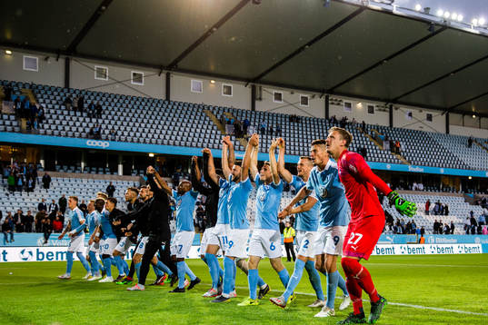 Malmö FFs spelare jublar