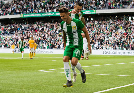 Hammarbys Alexander Kacaniklic jublar