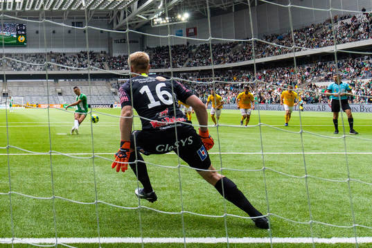 Hammarbys Nikola Djurdjic skjuter 6-0 på straff mot