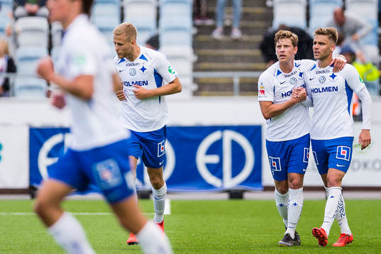 Norrköpings Christoffer Nyman och Alexander Fransson jublar