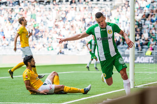 Hammarbys Nikola Djurdjic jublar