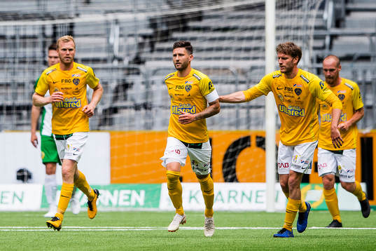 Falkenbergs Tibor Joza jublar