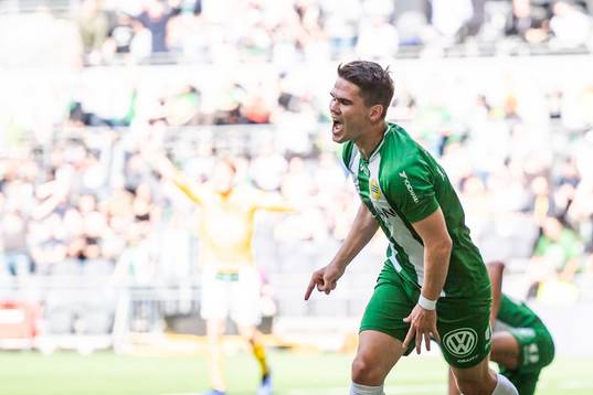 Hammarbys Vidar Örn Kjartansson jublar