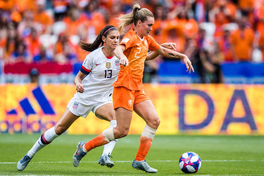 Alex Morgan of USA and Desiree Van Lunteren of Netherlands