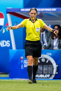 Referee Stephanie Frappart