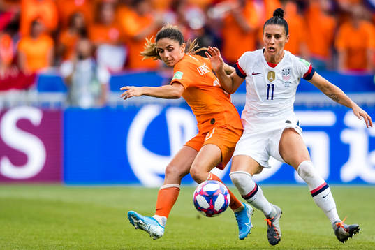 Alexandra Krieger of USA and Daniëlle Van De Donk of
