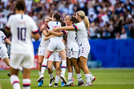 Players of USA celebrates