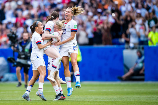 Players of USA celebrates