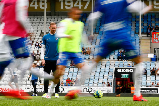 IFK Norrköpings fystränare Marcus Falk-Olanderunder