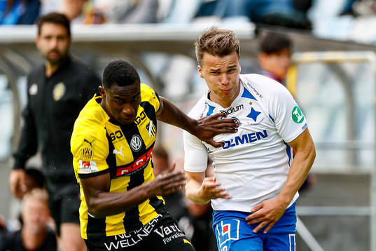 Häckens Godswill Ekpolo och IFK Norrköpings Simon Skrabb