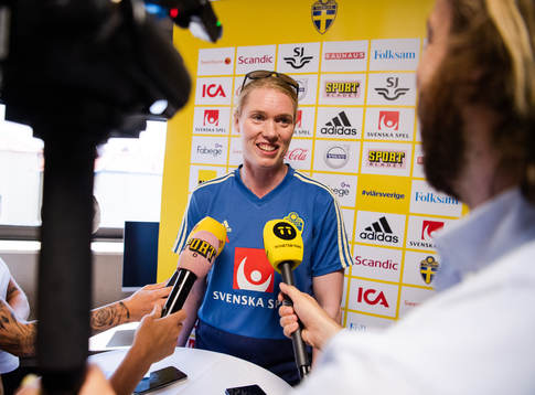 Goalkeeper Hedvig Lindahl  of Sweden
