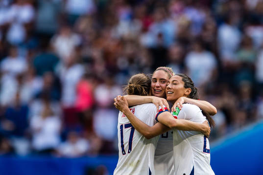 Tobin Heath and Christen Press  of USA celebrates