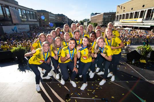 The players pose for a team group photo