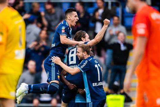 Djurgårdens spelare jublar