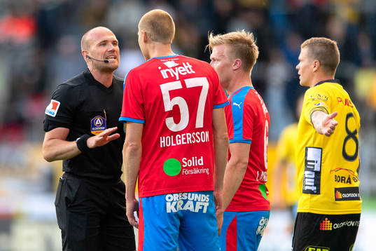 Domare Patrik Eriksson