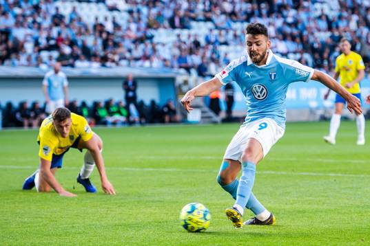 Erdal Rakip of Malmö FF scores 3-0