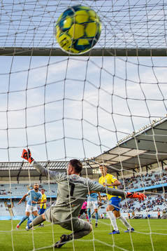 Guillermo Molins of Malmö FF scores the 6-0 goal behind