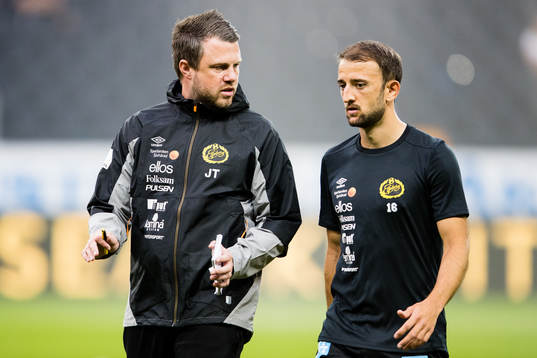Elfsborgs manager Jimmy Thelin och Robert Gojani innan