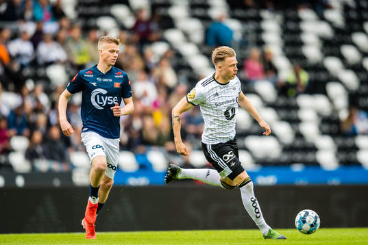 Samuel Kari Fridjonsson of Viking and Alexander Toft