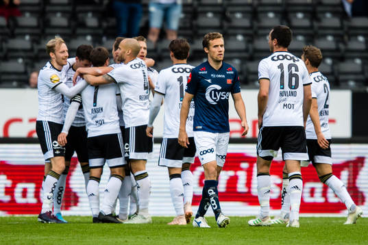 Fredrik Torsteinbø of Viking looks dejected