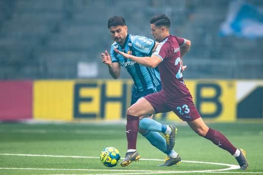 Djurgårdens Astrit Ajdarevic och Malmö FFs Marcus