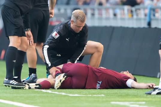 Malmö FFs Markus Rosenberg får vård