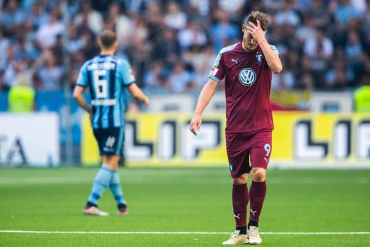 Malmö FFs Markus Rosenberg deppar
