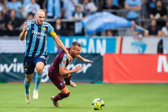 Djurgårdens Marcus Danielson och Malmö FFs Eric Larsson