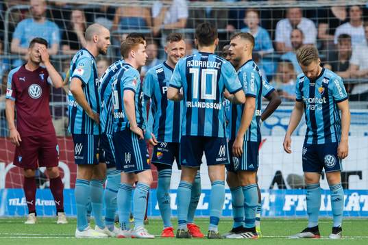 Djurgårdens spelare i samtal