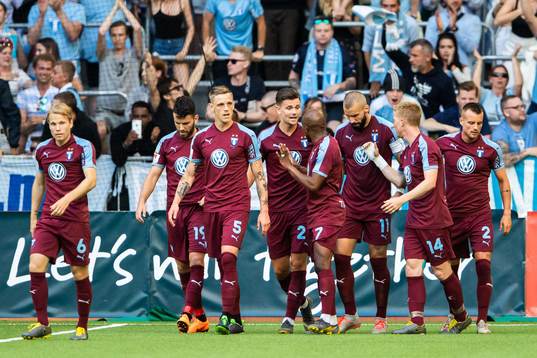 Malmö FFs Guillermo Molins jublar med lagkamrater