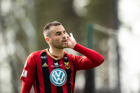 Östersunds Dino Islamovic  jublar