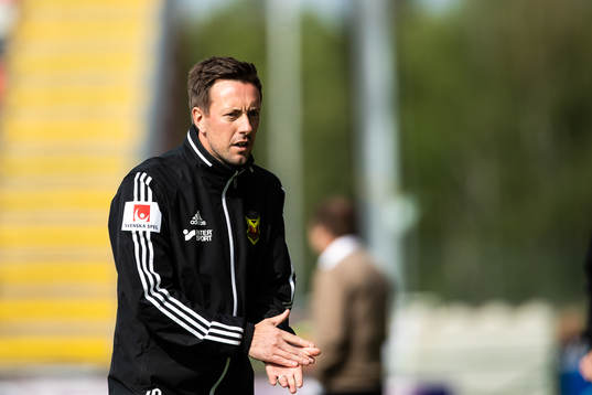 Östersunds tränare Ian Burchnall