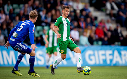 Sundsvalls Eric Björkander och Hammarbys Muamer Tankovic