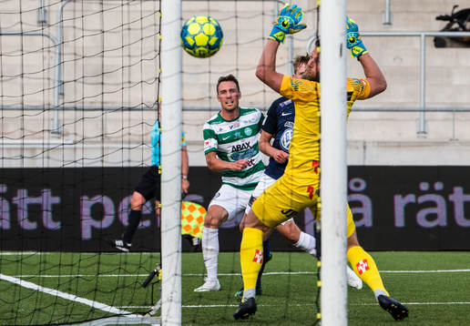 Västerås Filip Tronet gör 1-1