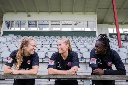 Rosengårds Lisa-Marie Utland, Fiona Brown och Anam Imo
